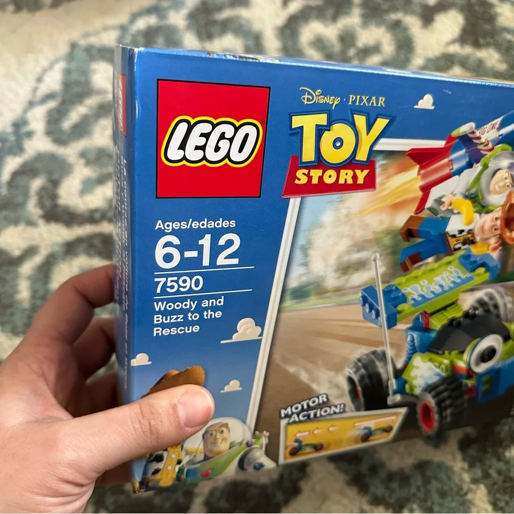 Retired Lego 7590 Disney Pixar Toy Story
“Woody and Buzz to the Rescue” - Picture 9 of 9